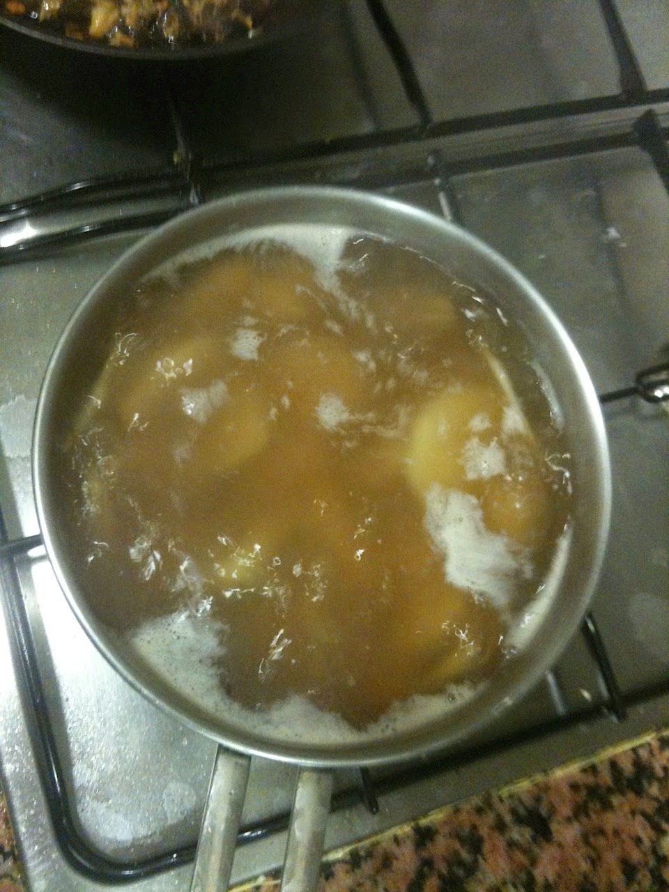 Camagrocs amb patates (i llom embutxat, i formatge de Parmigiano-Reggiano)